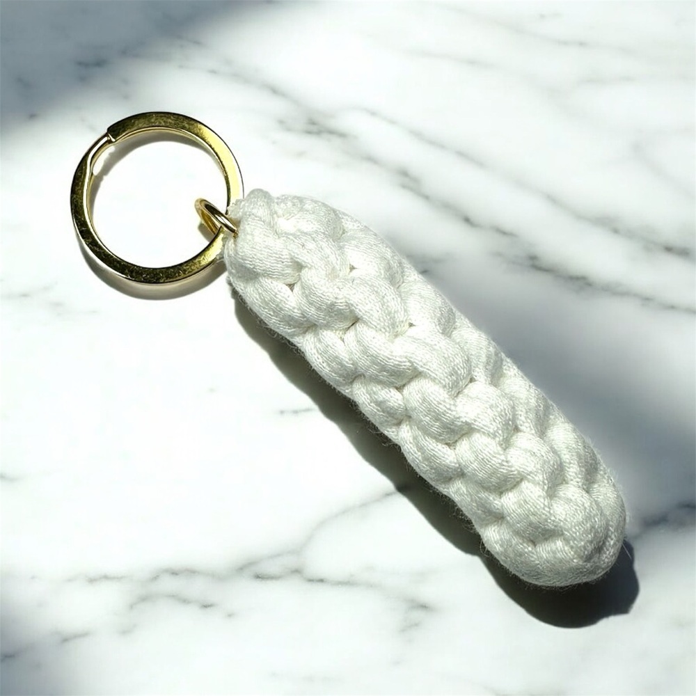 White Box Knot Keychain Purse Charm T-Shirt Yarn Macrame Nautical Handmade